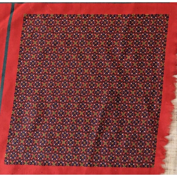 The Limited Wool Blend Fringe Shawl Scarf Vintage 80s Boho Red Paisley 45"x46" - Picture 7 of 10